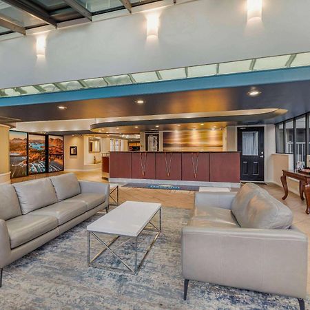Days Inn By Wyndham Victoria On The Harbour Luaran gambar
