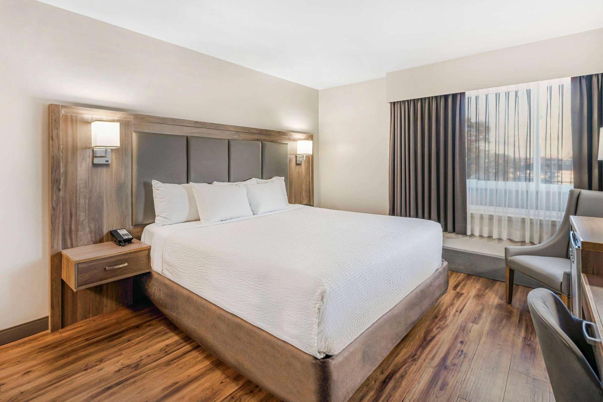 Days Inn By Wyndham Victoria On The Harbour Luaran gambar