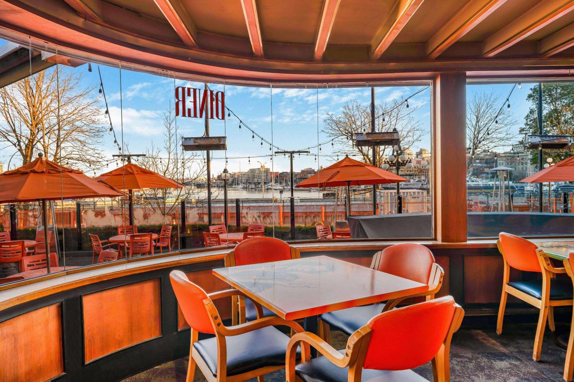 Days Inn By Wyndham Victoria On The Harbour Luaran gambar